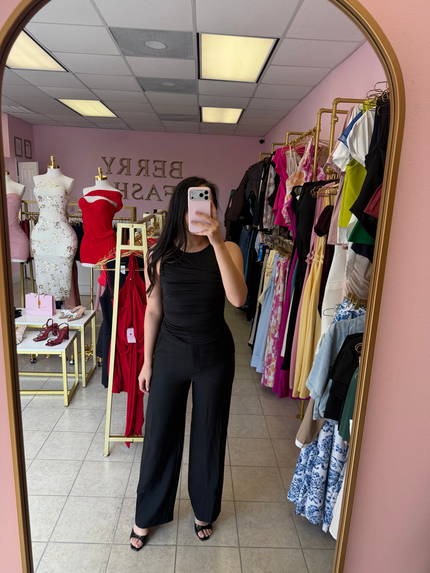 Arely Black Top
