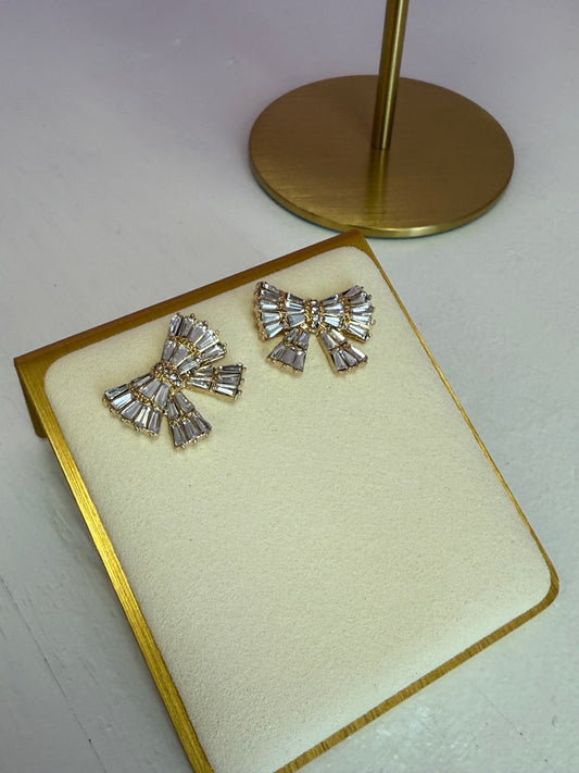 Lessly Earrings