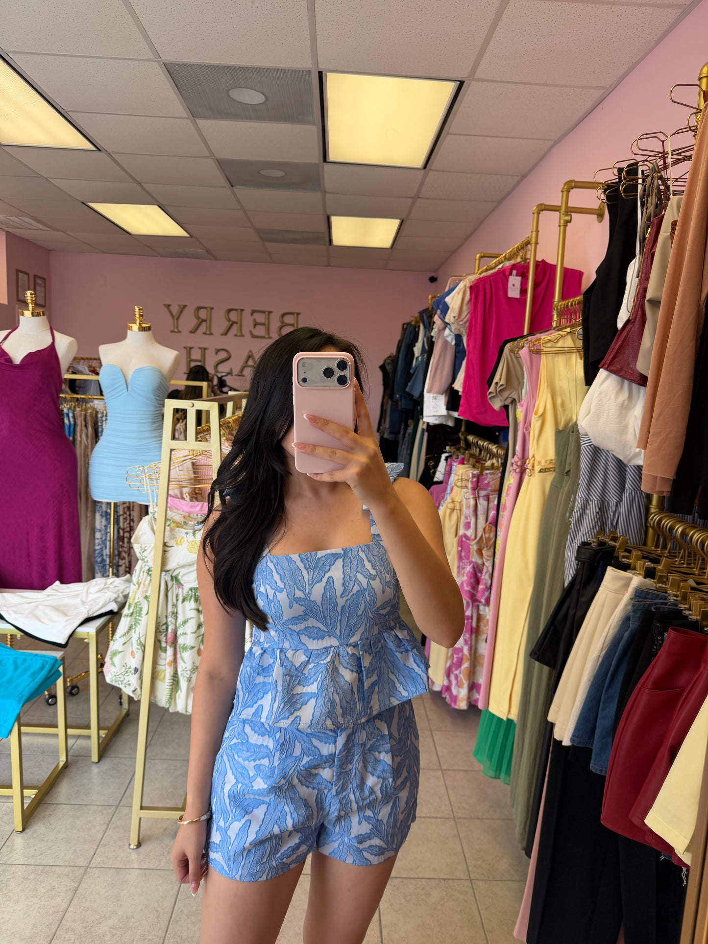 Noemi Set
