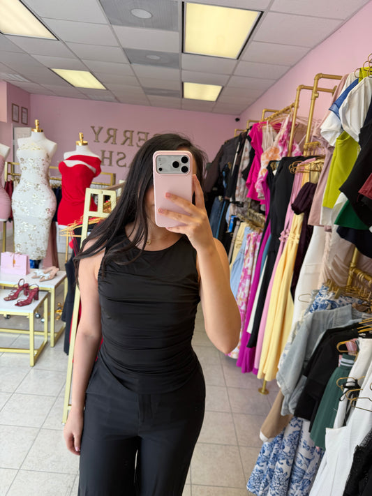 Arely Black Top