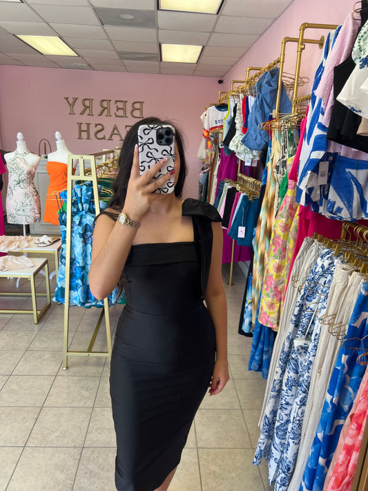 Valerie Black Dress