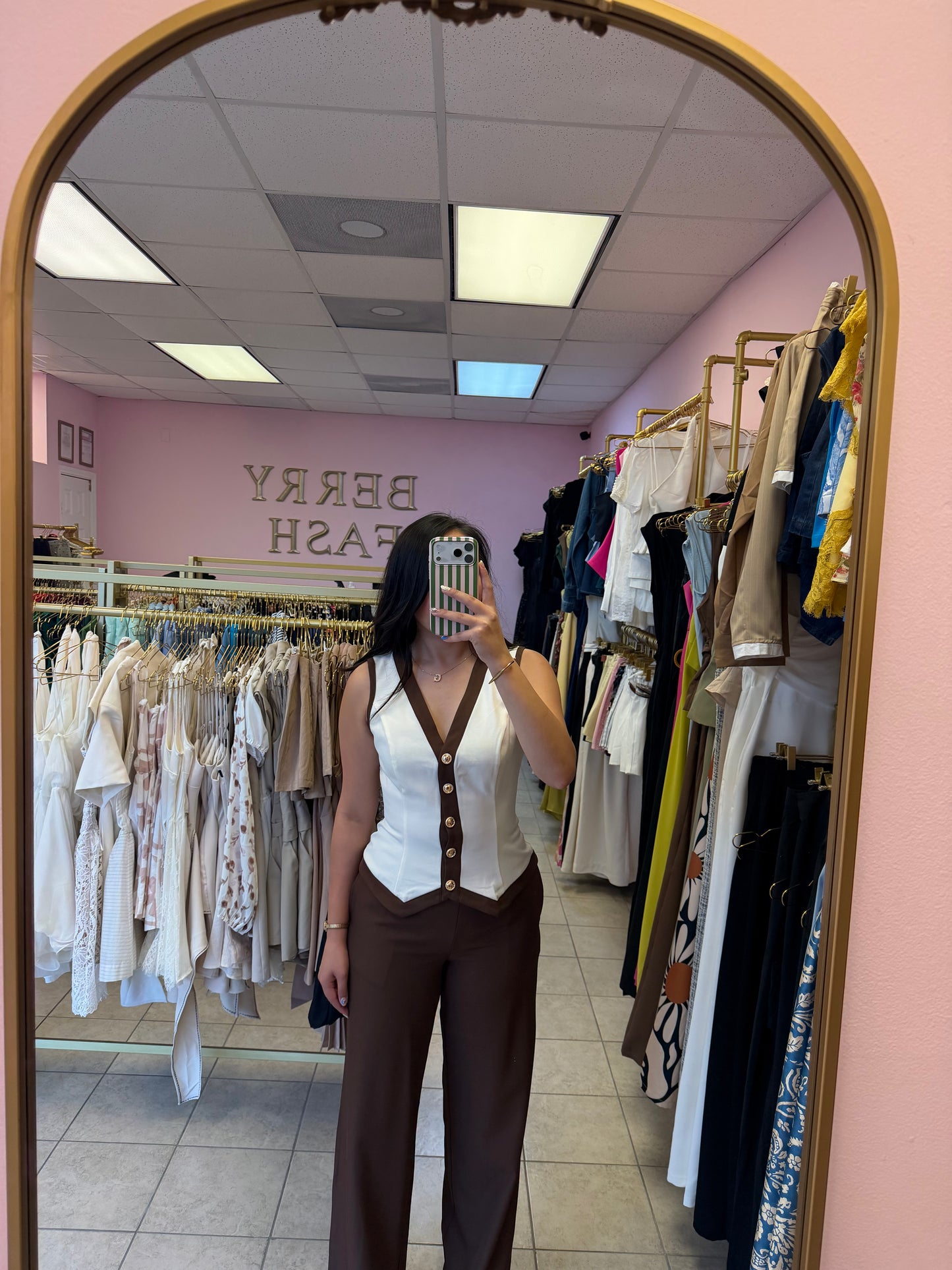 Sarai Set