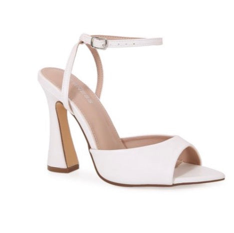 Hannah White Heels